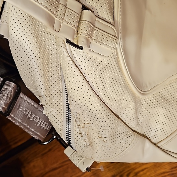 Lululemon bag - Picture 9 of 10